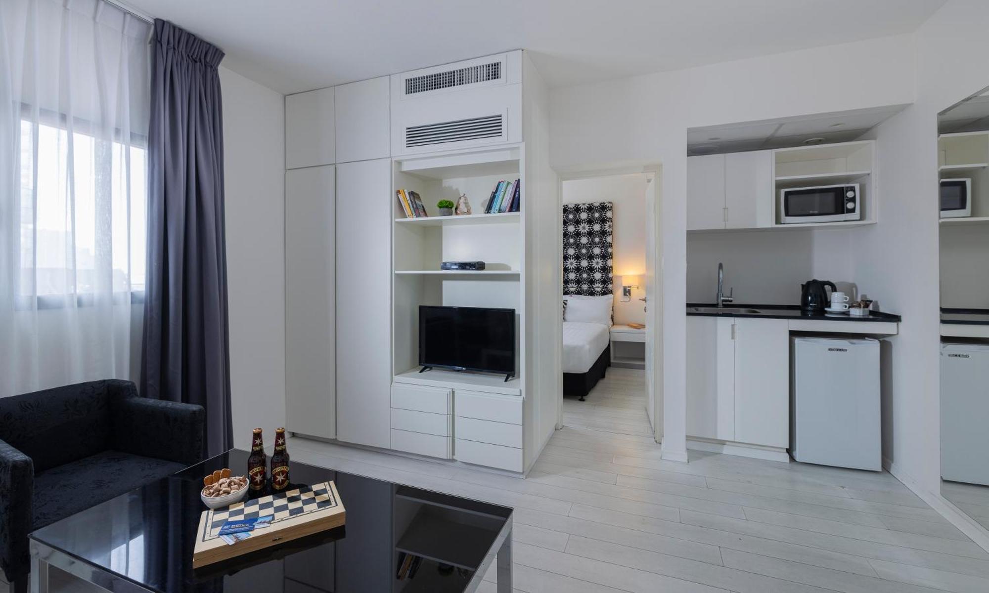 Suite Junior Lit Queen-Size