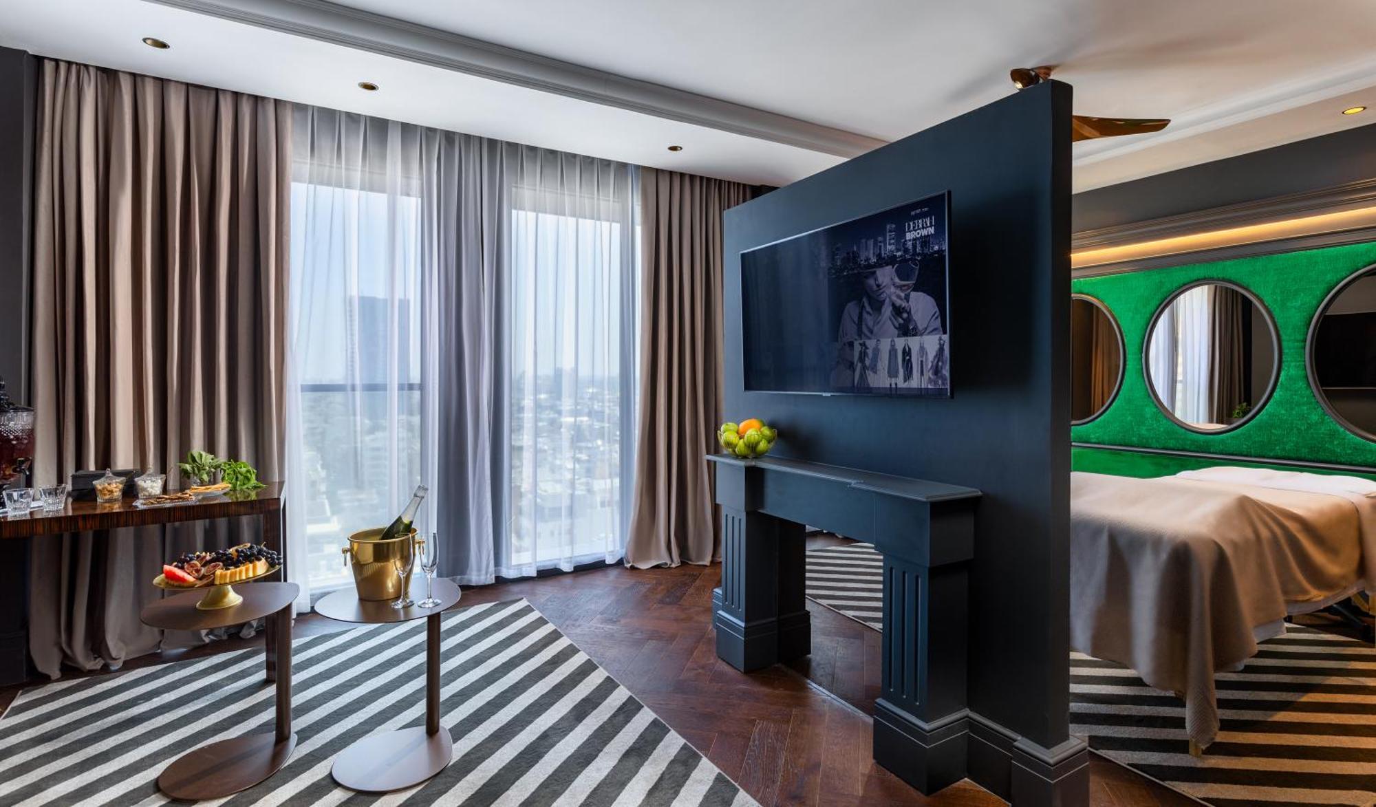 Executive Suite