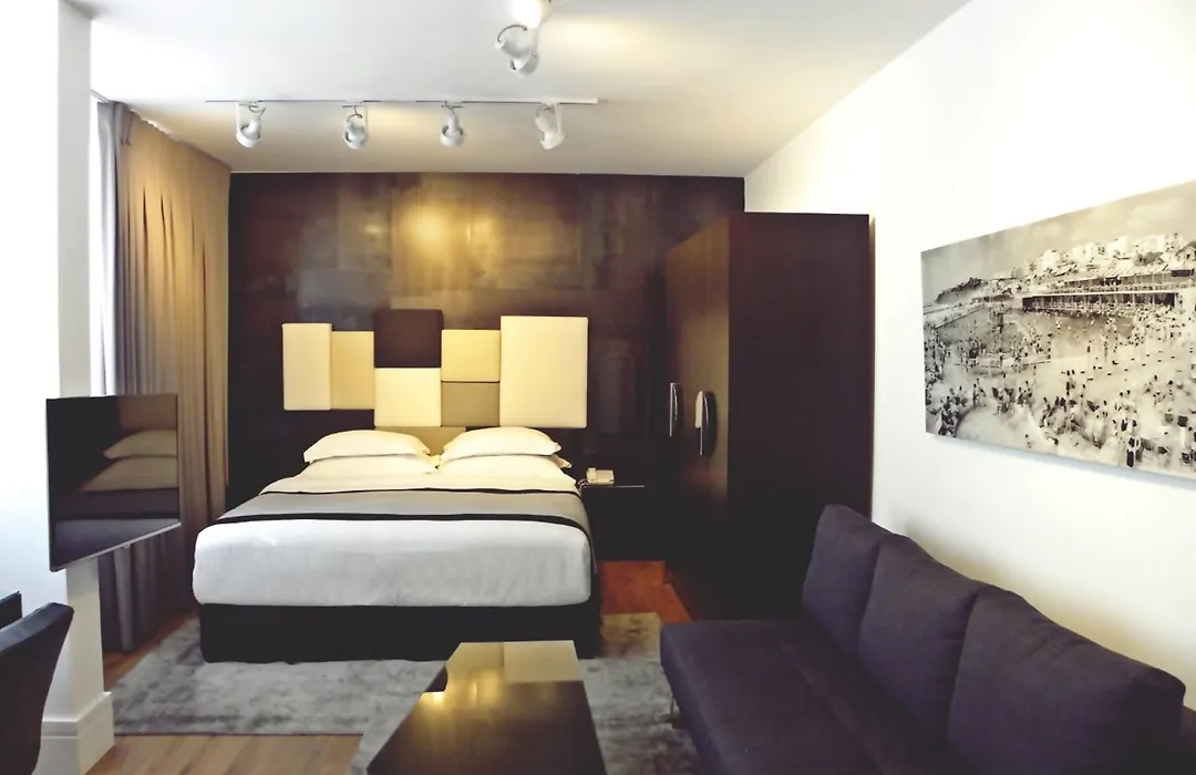 Alexander Hotel-1